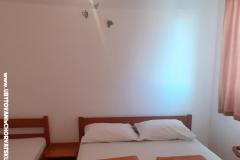 VILLA BERNARD..150 m plaža DRAŽICA Apartament 1 – A4+1 apart foto 2