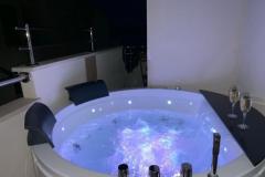 u2 adria Apartament 2 – & jacuzzi foto 1