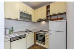 Apartamenty Perkušić Apartament 3: (5+2) – A - 5 +2 W foto 4
