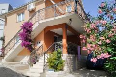 Dom wakacyjny Milenka Apartament 1 – villa foto 1