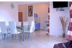 Apartamenty Tucepi Jakić Apartament 1 – Ap. 3+2 foto 1