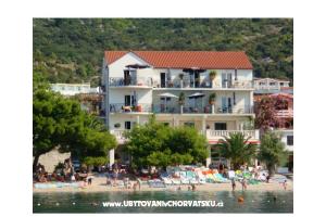 Apartmani Antunovic – Drvenik