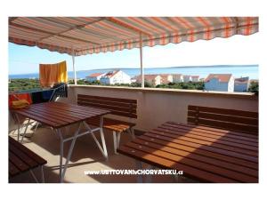 Apartamenty Salvia island Pag Mandre