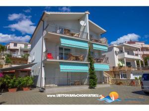 Apartamenty Mihael