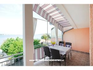 Apartamenty latin