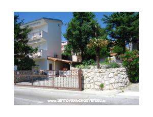 Apartamenty   Manja
