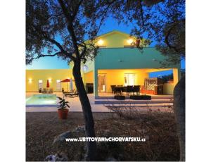 Villa Gaby with heated pool