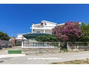 Apartamenty Alaga