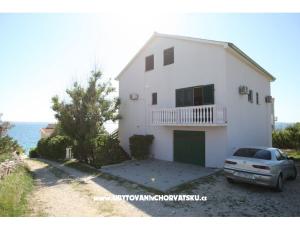 Apartament Karla