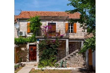 Apartamenty Bauer Biograd Chorwacja