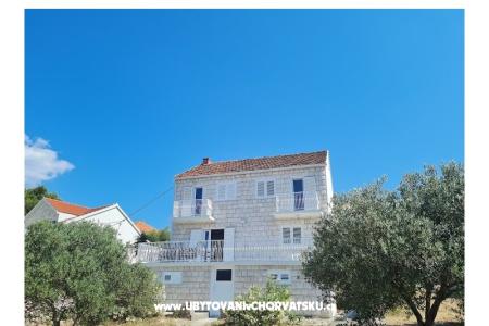 Garden Dom Sutivan foto 2