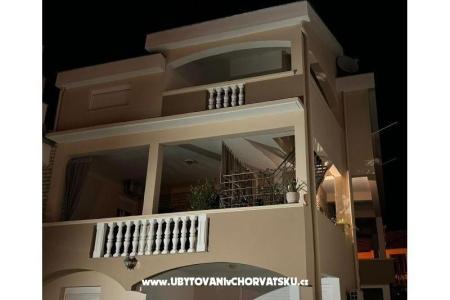 Roko Sv. Filip i Jakov Chorwacja