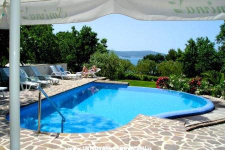 Vila Smirna 4*  z basenem  foto 2