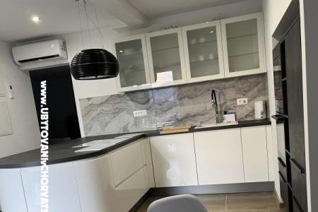 Apartamenty Kaja Kastela Chorwacja