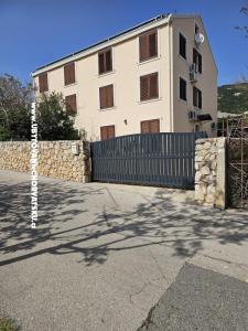 Apartamenty Željko-Baška wyspa Krk Chorwacja