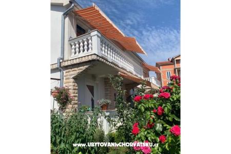 Apartamenty Ostojić wyspa Krk Chorwacja