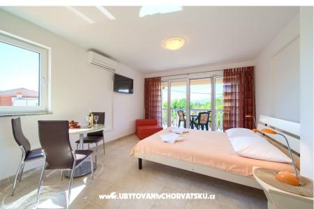 Apartamenty Martina wyspa Krk Chorwacja