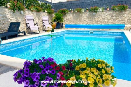 Villa Isabella Marina - Trogir Chorwacja