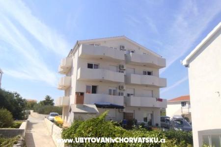 Apartamenty Erceg Marina - Trogir Chorwacja