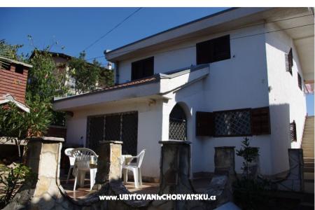 Apartamenty Marek wyspa Murter Chorwacja