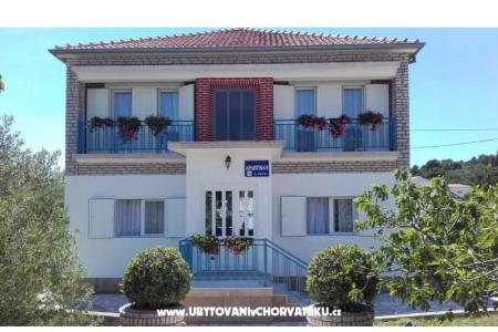 Apartamenty A.Jelovčić wyspa Murter Chorwacja