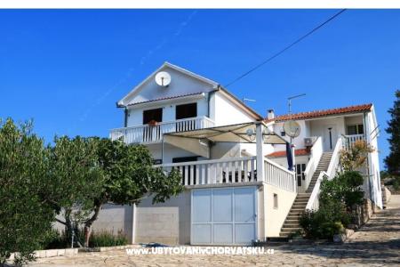 Apartamenty Alma wyspa Murter Chorwacja