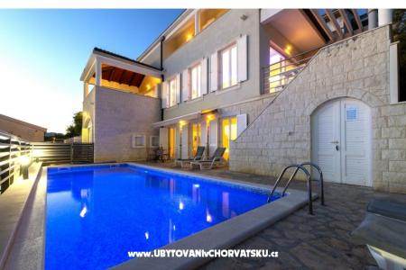 Apartamenty Ivan i Ian  – Omis Chorwacja