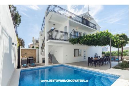 Villa Marante z basenem foto 4