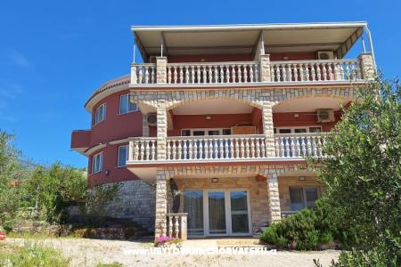 Apartamenty Kovač Primosten Chorwacja