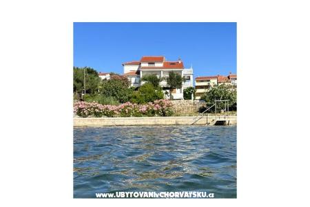 ALF apartmani RAB wyspa Rab Chorwacja