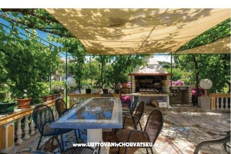 Apartamenty Lupić foto 2