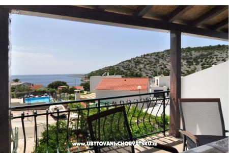 Apartamenty Dejo Rogoznica Chorwacja