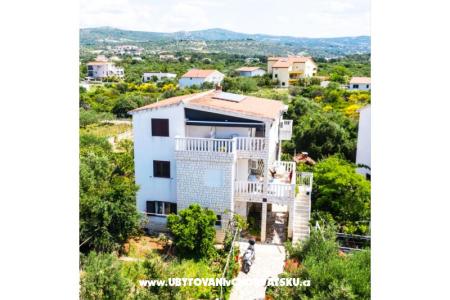 Apartamenty Ukić Rogoznica Chorwacja