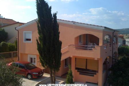 Apartamenty Zoričić Rogoznica Chorwacja