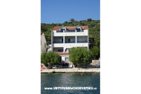 Apartamenty BRACO Rogoznica Chorwacja