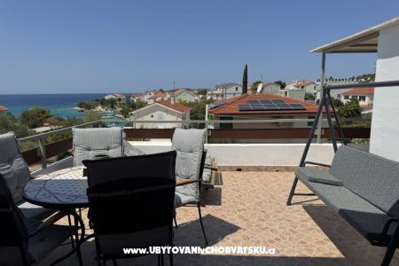 Vera Apartament Rogoznica Chorwacja
