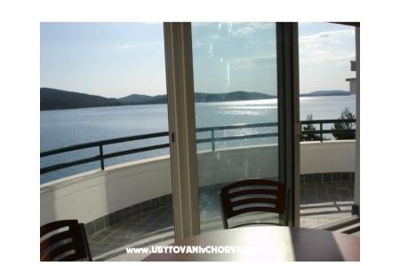 Apartamenty Mare Nostrum Sibenik Chorwacja