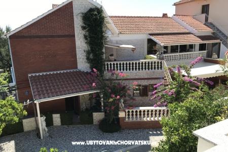 Apartamenty Mirjana Sukošan foto 3