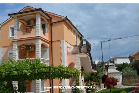 Apartamenty Brksi  Trogir Chorwacja