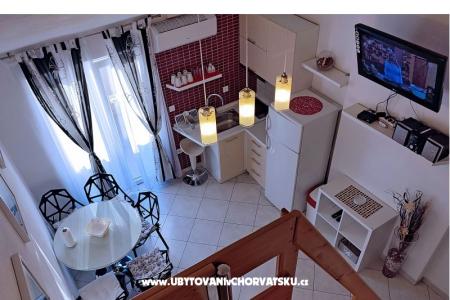 Apartamenty Tucepi Jakić foto 2