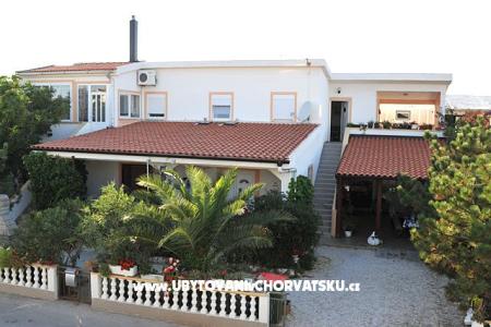Apartamenty Ivo i Marija wyspa Vir Chorwacja