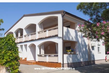Apartamenty Luka wyspa Vir Chorwacja