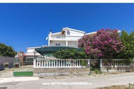 Apartamenty Alaga Vodice Chorwacja