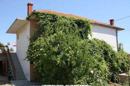 Apartamenty Alfirev Vodice Chorwacja