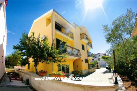 Apartamenty Petar - Dom Vodice Chorwacja