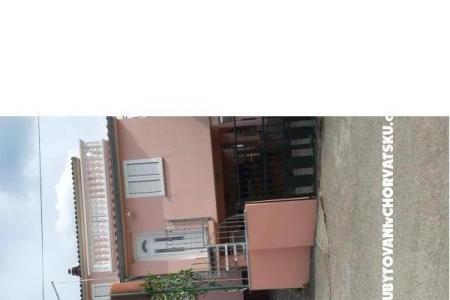 Apartamenty Viktorija i Mate Šišak Vodice Chorwacja