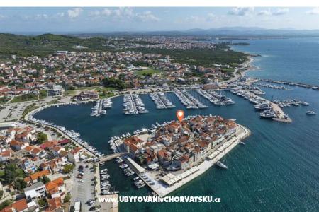 Dom wakacyjny Olivera Vodice Chorwacja