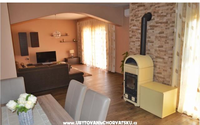 Aparatmani Adrian - nocleg Bibinje Chorwacja