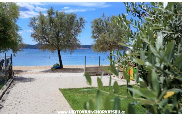 Apartamenty Tino - nocleg Bibinje Chorwacja