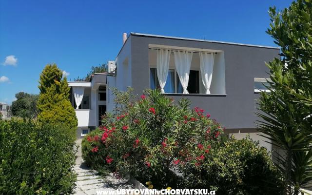 Apartamenty Dora  - nocleg Bibinje Chorwacja